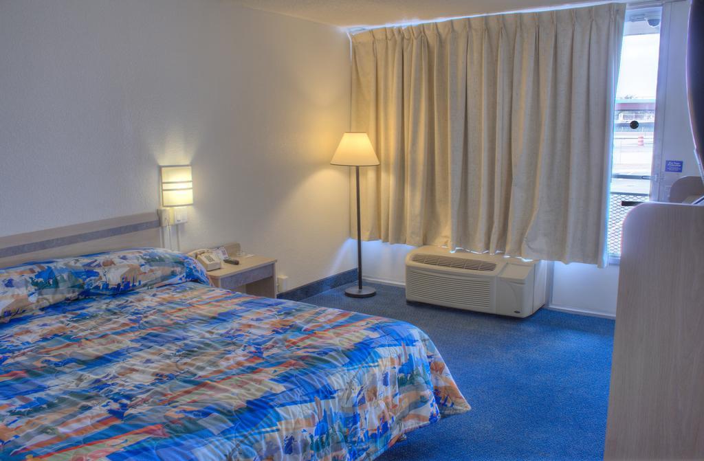 Vagabond Inn Эль-Пасо Экстерьер фото