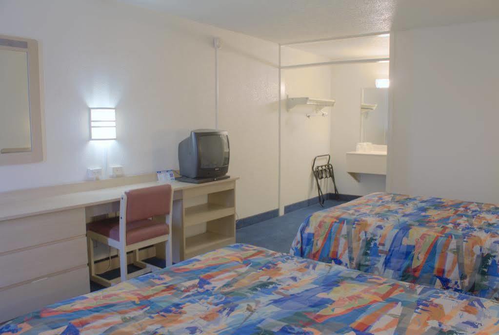 Vagabond Inn Эль-Пасо Экстерьер фото