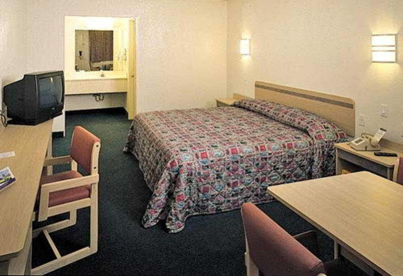Vagabond Inn Эль-Пасо Экстерьер фото